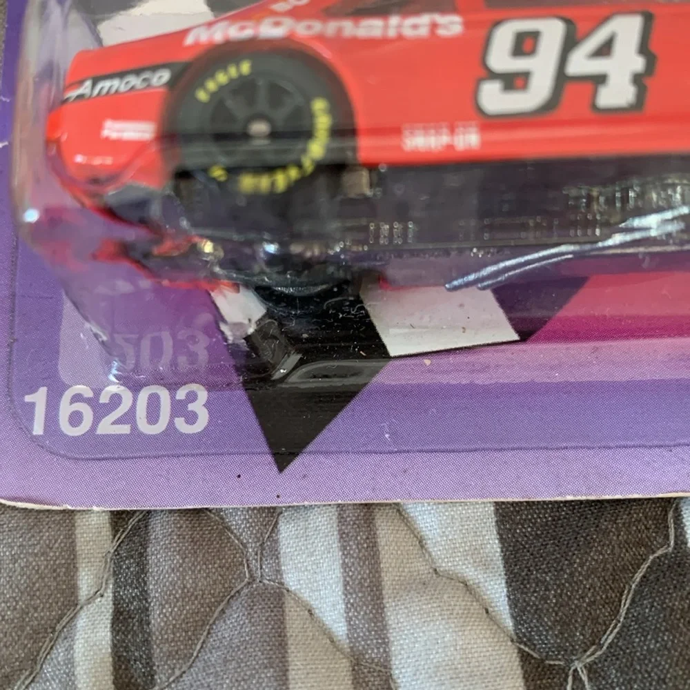Mattel Hot Wheels McDonald’s Racing Team Cars- Cruz Pedregon & Bill Elliott 🆕